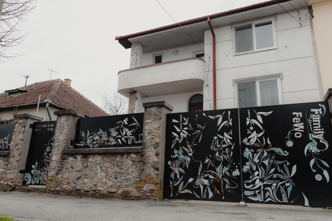 Family Fewo Sibiu Ngoại thất bức ảnh